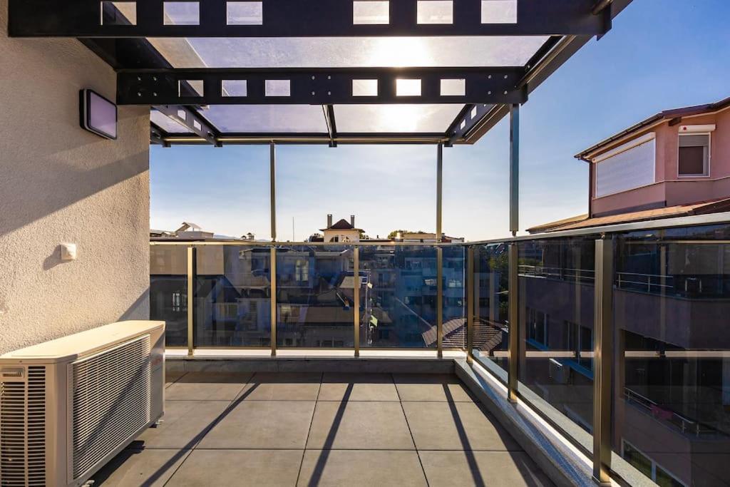 Hills View Central Apartment Пловдив Екстериор снимка