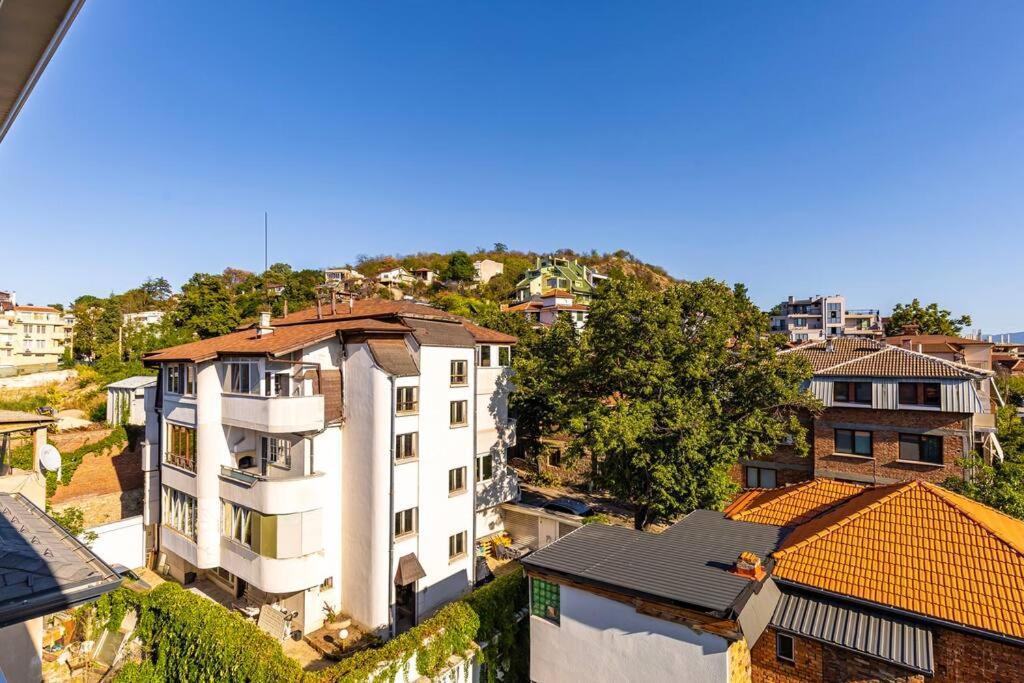 Hills View Central Apartment Пловдив Екстериор снимка